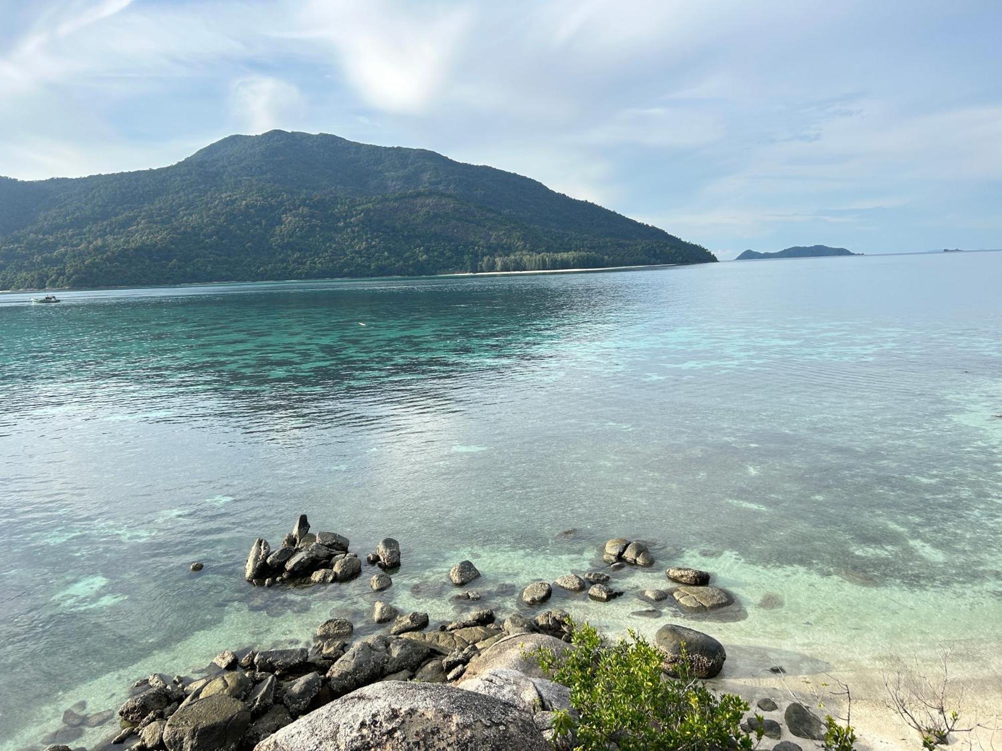 Mina 美景公寓酒店 Паттайя Экстерьер фото